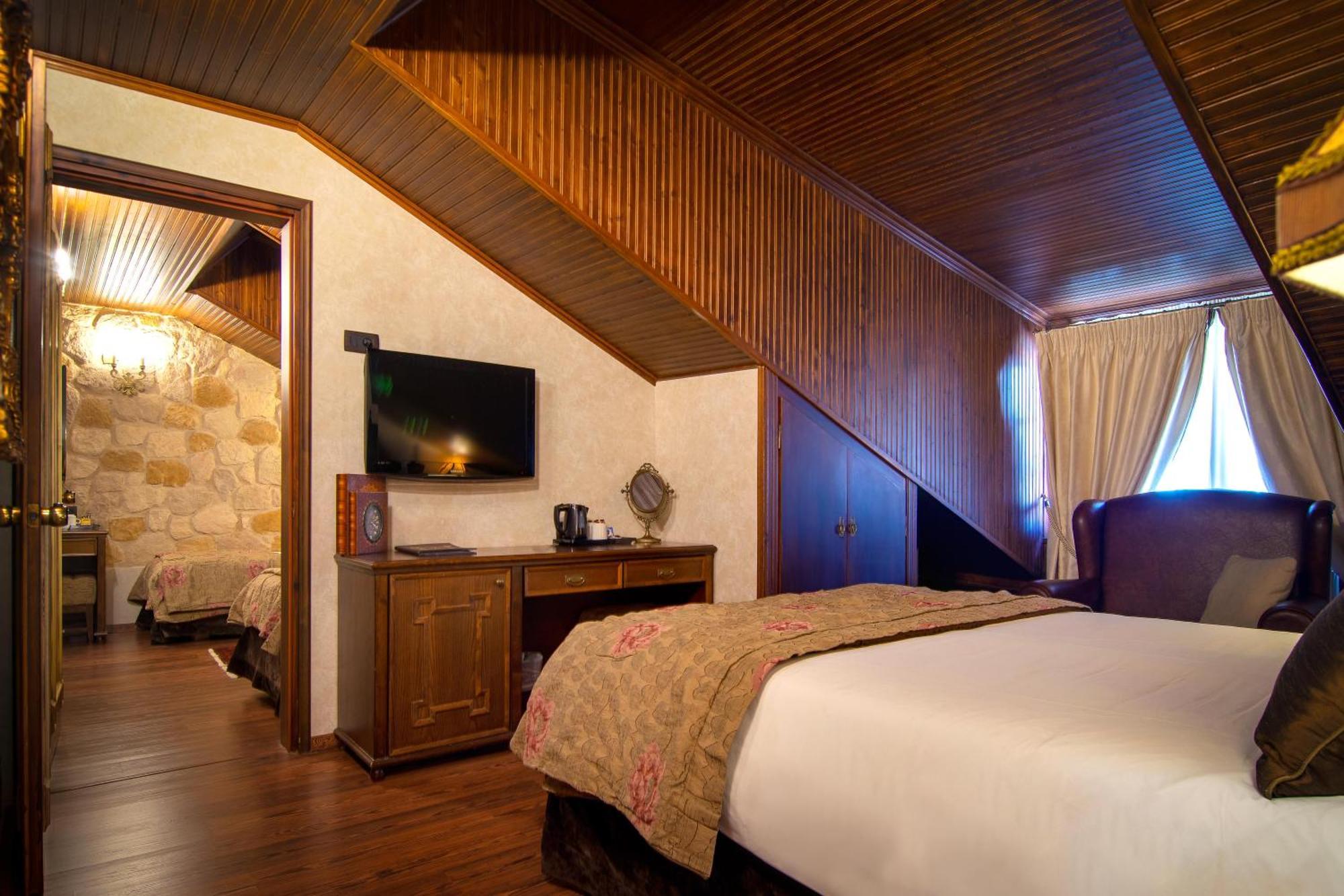 Hotel Kassaros Métsovo Eksteriør bilde